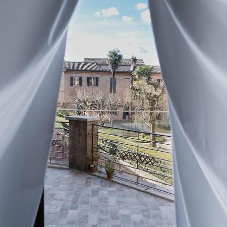 レカナーティ Terrazza Sull'Infinito Bed & Breakfast エクステリア 写真